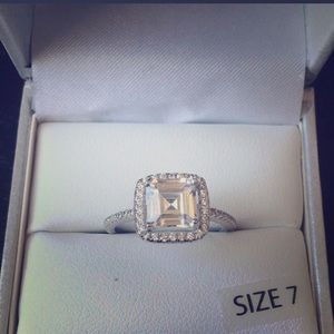 925 Silver Princess-Cut Floating Halo Ring Size 7